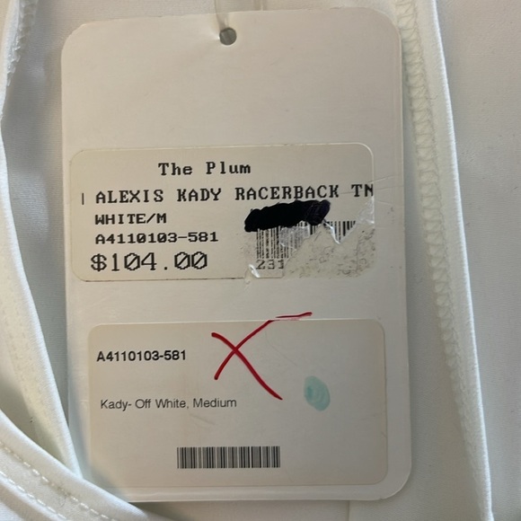 Alexis Kaci Racerback top - Picture 5 of 6